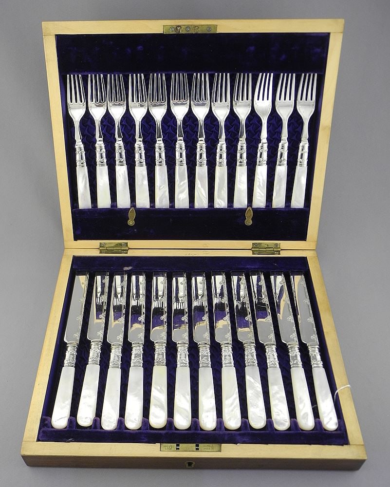 Cased Set of Twelve Hallmarked Silver Ferrule Fruit Knives & Fork, 11 1/2"w. (1 of 6)