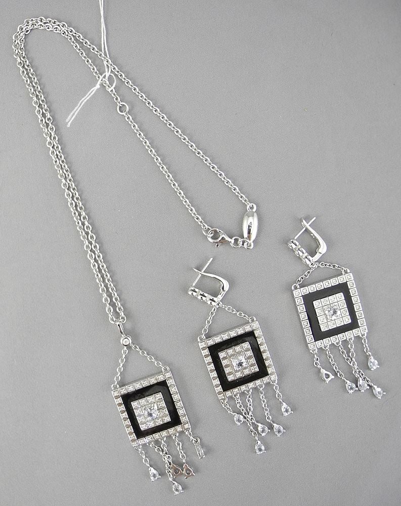 Pair of Badgley Mischka 18K (tested) White Gold Aquamarine Onyx & Diamond Earrings & Pendant, 29.5g: Pair of Badgley Mischka 18K (tested) White Gold Aquamarine Onyx & Diamond Earrings & Pendant, 29.5g