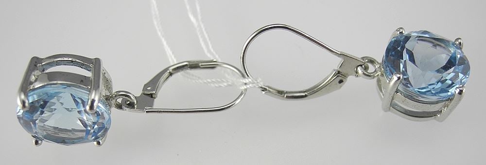 Pair of Sterling Silver (marked 925) & Swiss Blue Topaz Earrings, 1/2"h, 7.6g.: Pair of Sterling Silver (marked 925) & Swiss Blue Topaz Earrings, 1/2"h, 7.6g.