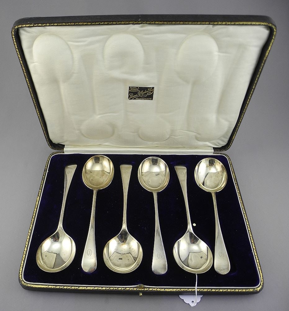 Cased Set of Six Hallmarked Silver Soup Spoons, 7 5/8"L, 432g. (1 of 6)