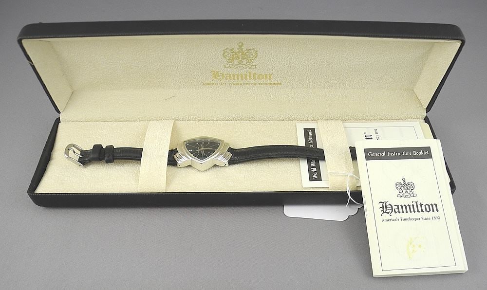 Hamilton Ladies "Ventura" Wristwatch #6259 with Box & Papers. (1 of 5)