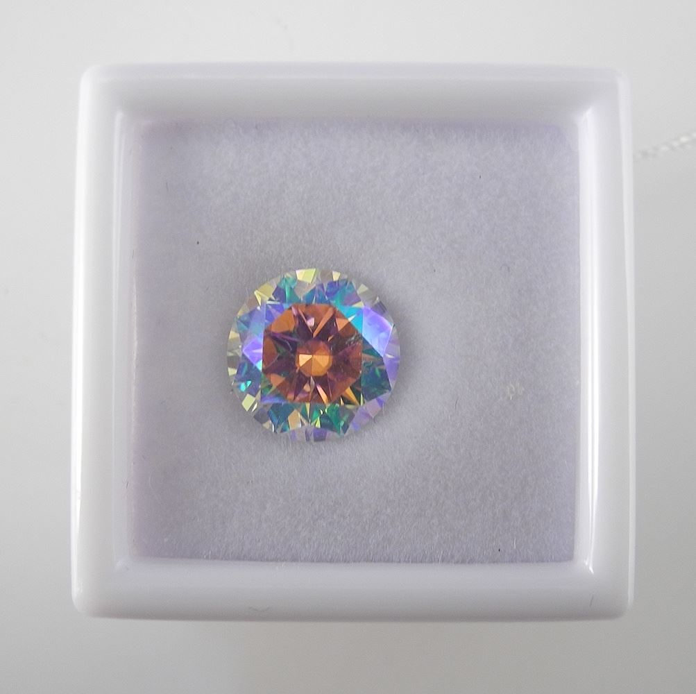 3ct Loose Aurora Moissanite Gemstone (9mm). (1 of 2)