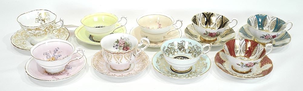 Nine Paragon & Hammersley Bone China Teacups & Saucers. (1 of 4)