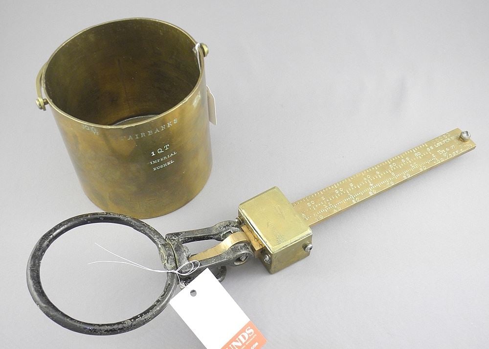 Antique Brass Fairbanks / QT Imperial Bushel Pail with Scale. (1 of 3)