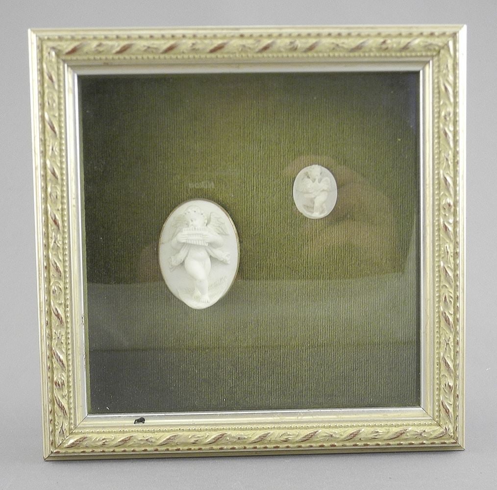 Pair of Porcelain Cameos Mounted in Shadow Box. (1 of 3)