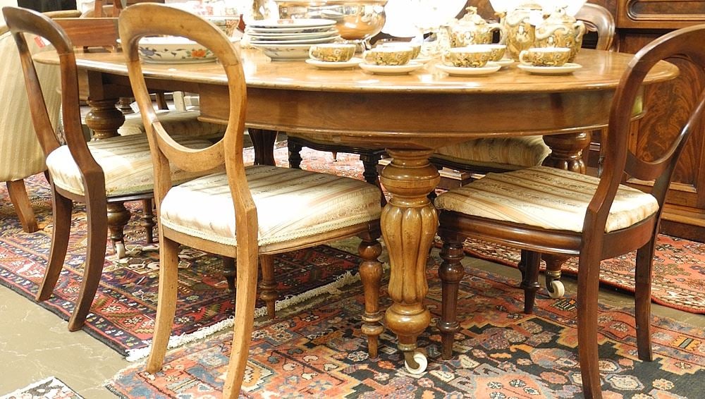 Victorian Mahogany Key Wind Dining Table, 65 1/2"L (closed), 2 Leaves. 20 7/8" Each. (1 of 3)