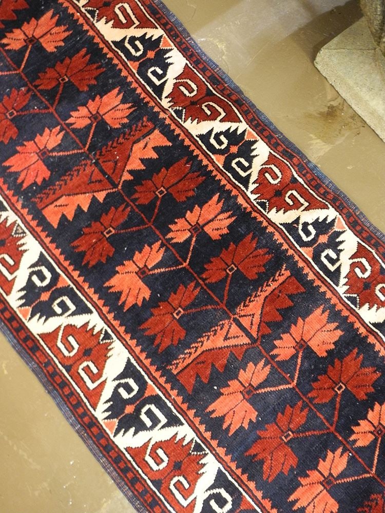 Flatweave Runner Approximately 2' x 9'5". - 2