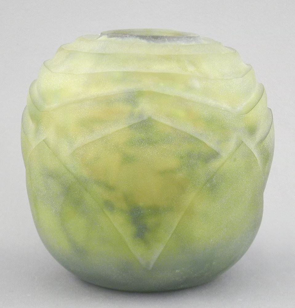 Green Ridged & Petaled Glass Vase signed M. (Mel) Munsen 1973, 4 1/2"h (1 of 4)