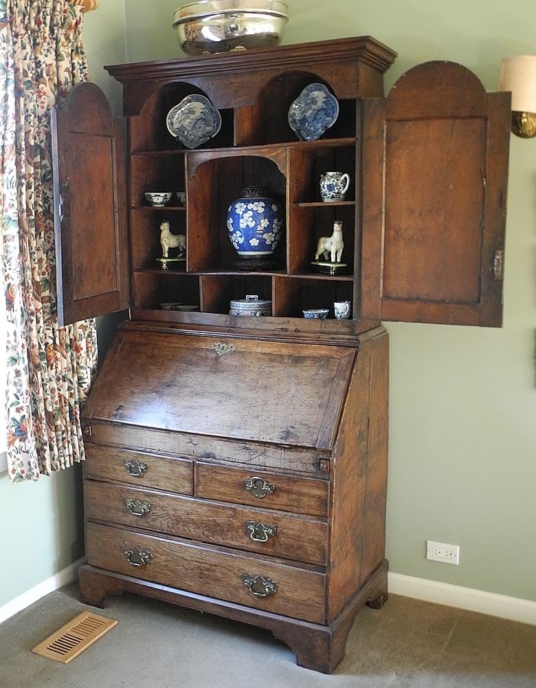 Georgian Oak Bureau Cabinet, Upper with Shelves, Bureau Above Four Drawers, 38 1/2 x 23 x 76 (1 of 10)