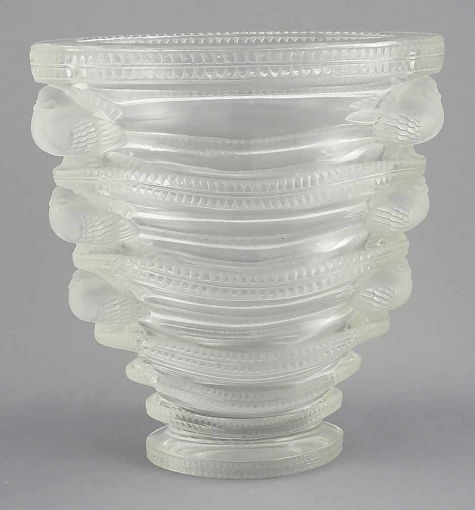 Lalique France "Saint Marc" Crystal Vase, 6 5/8"h. (1 of 8)