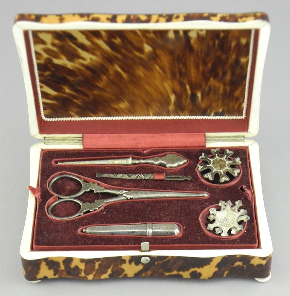Dutch Tortoiseshell Sewing Box with Silver Fitments, CANADIAN BIDDERS ONLY. (1 of 7)