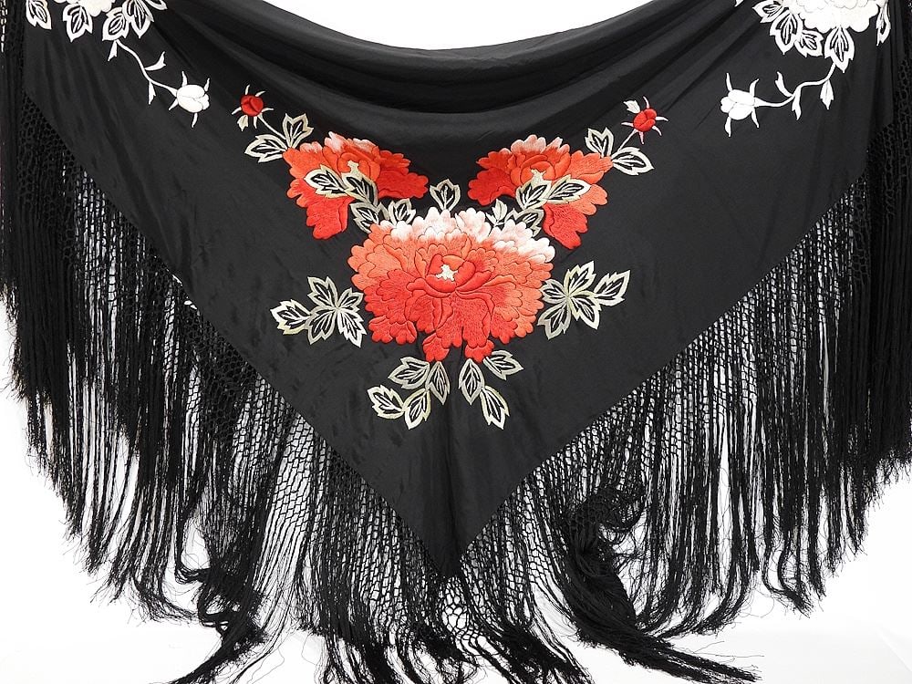 Japanese Silk Throw/Piano Shawl, Central Portion Approximately 48 x 48". (1 of 4)