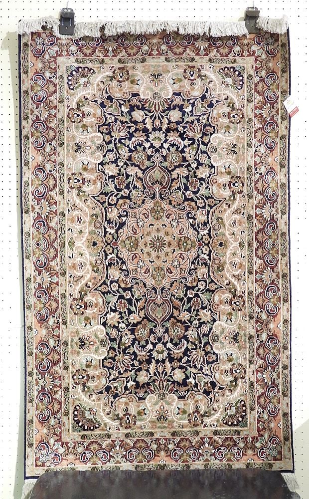Hand Knotted Silk & Cotton Indian Carpet Approximately 3'1" x 5'6".: Hand Knotted Silk & Cotton Indian Carpet Approximately 3'1" x 5'6".