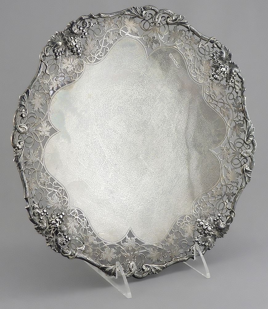 Hallmarked Silver Open Work Footed Dish, 11 1/8" Diameter, 670g. (1 of 7)