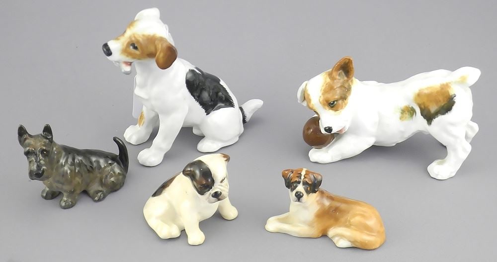 Five Royal Doulton Dog Figurines: HN1103/1159/K2/K14/K15 with Original Boxes.: Five Royal Doulton Dog Figurines: HN1103/1159/K2/K14/K15 with Original Boxes.