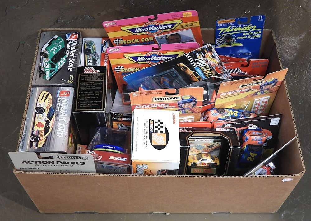 Collection of Diecast Dinky Cars: Hotwheels/Racing Champions.: Collection of Diecast Dinky Cars: Hotwheels/Racing Champions.