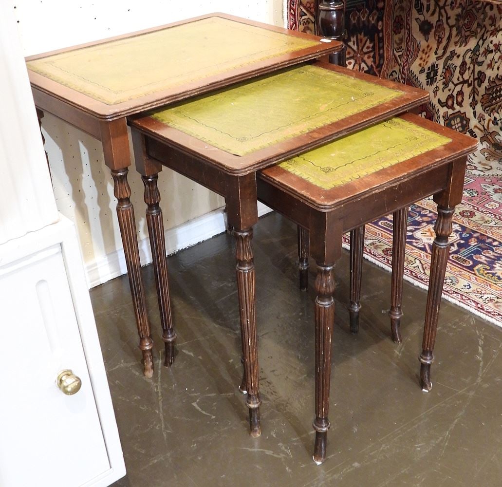 Trio of Reeded Leg Mahogany Nesting Tables, 20 3/4"h. (1 of 1)
