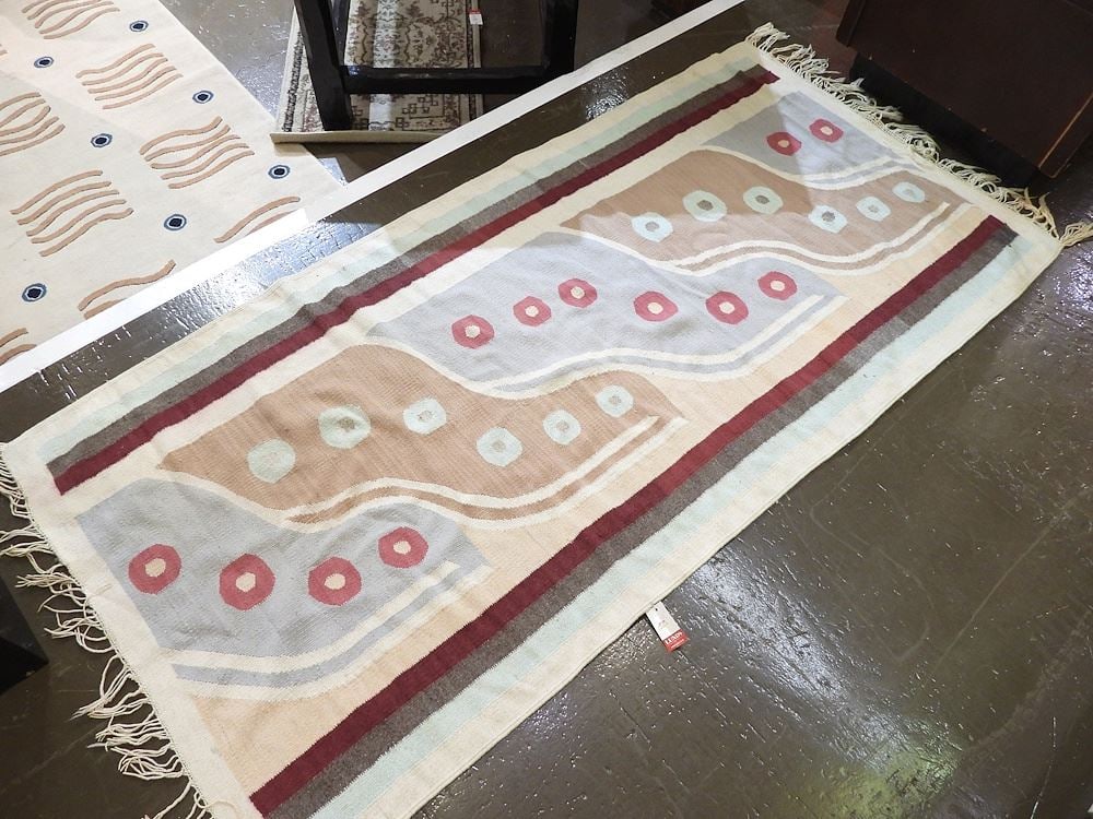 Kilim Carpet Approximately 6'8" x 2'11".: Kilim Carpet Approximately 6'8" x 2'11".