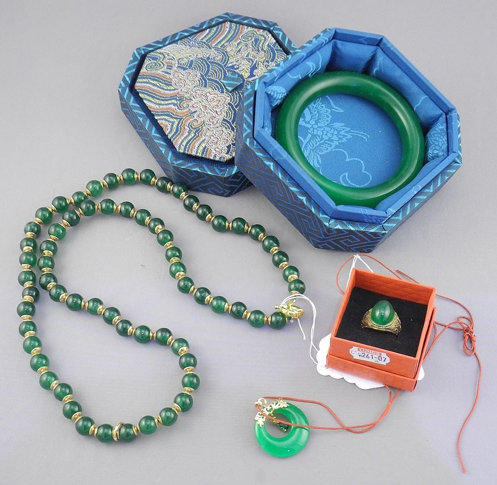 Spinach Green Jadeite Collection: Beaded Necklace (28"L)/Ring in Box/ Disc Pendant/Bangle in Cas: Spinach Green Jadeite Collection: Beaded Necklace (28"L)/Ring in Box/ Disc Pendant/Bangle in Cas