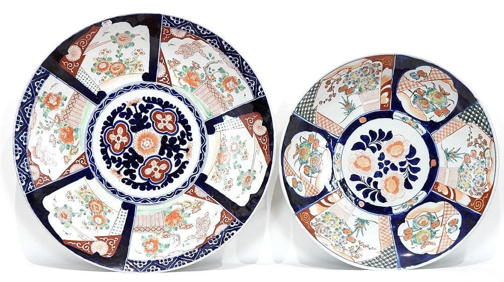 Two Japanese Imari Porcelain Chargers, 18 1/8 x 23 1/8" Diameter (gilding rubbed).: Two Japanese Imari Porcelain Chargers, 18 1/8 x 23 1/8" Diameter (gilding rubbed).