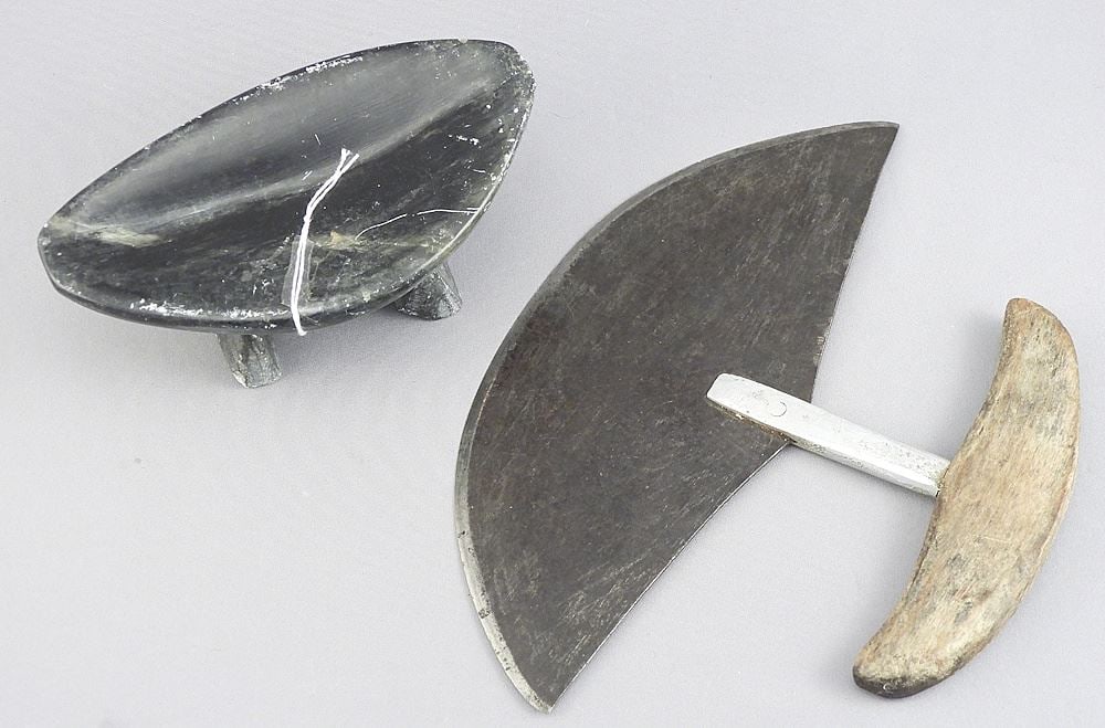 Inuit Stone Lamp (4 7/8"L) & Ulu, 7 1/4"w.: Inuit Stone Lamp (4 7/8"L) & Ulu, 7 1/4"w.