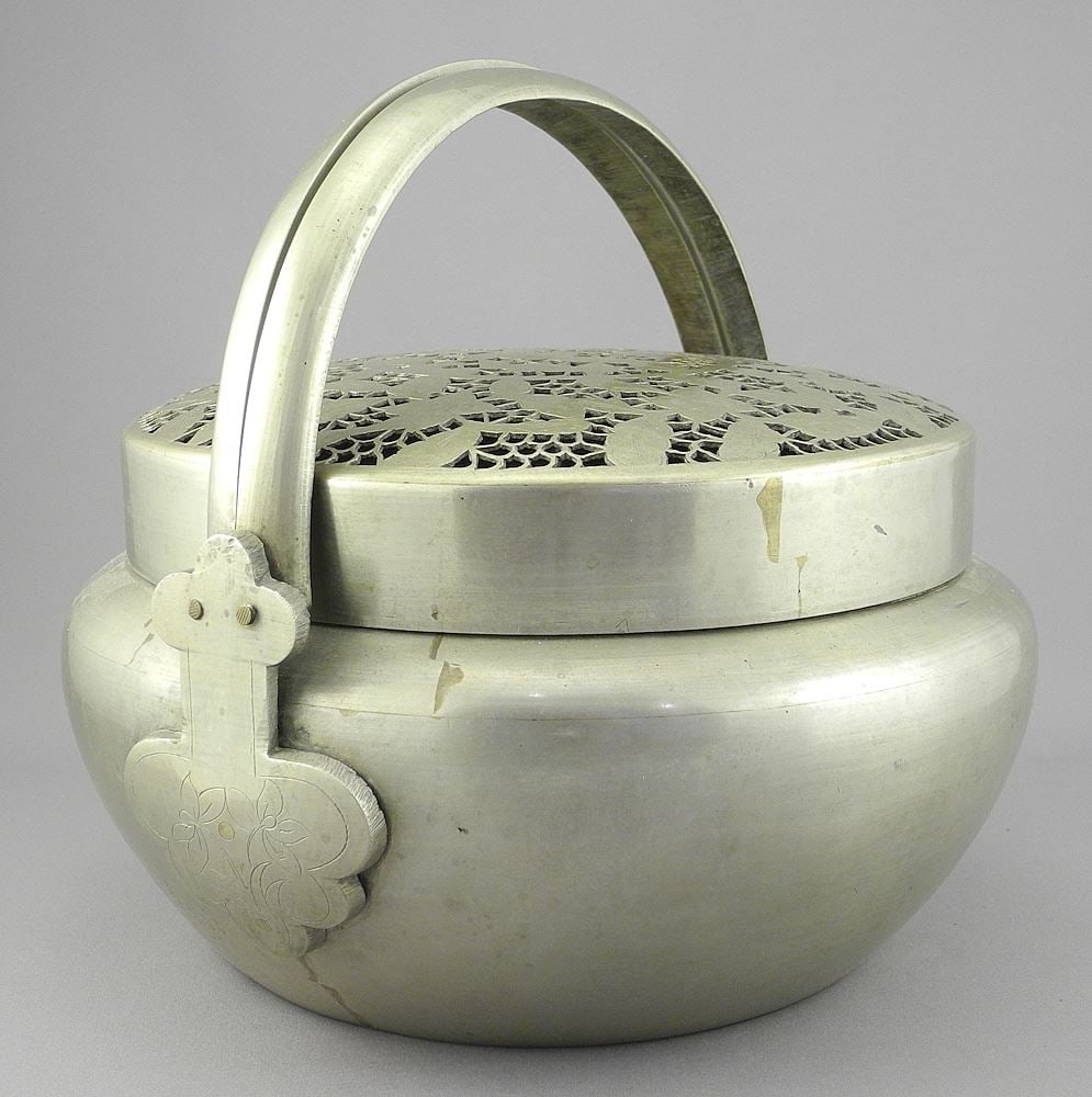 Qing Dynasty White Bronze Metal Chinese Foot Warmer, 5 1/4"h, 9" Diameter.: Qing Dynasty White Bronze Metal Chinese Foot Warmer, 5 1/4"h, 9" Diameter.