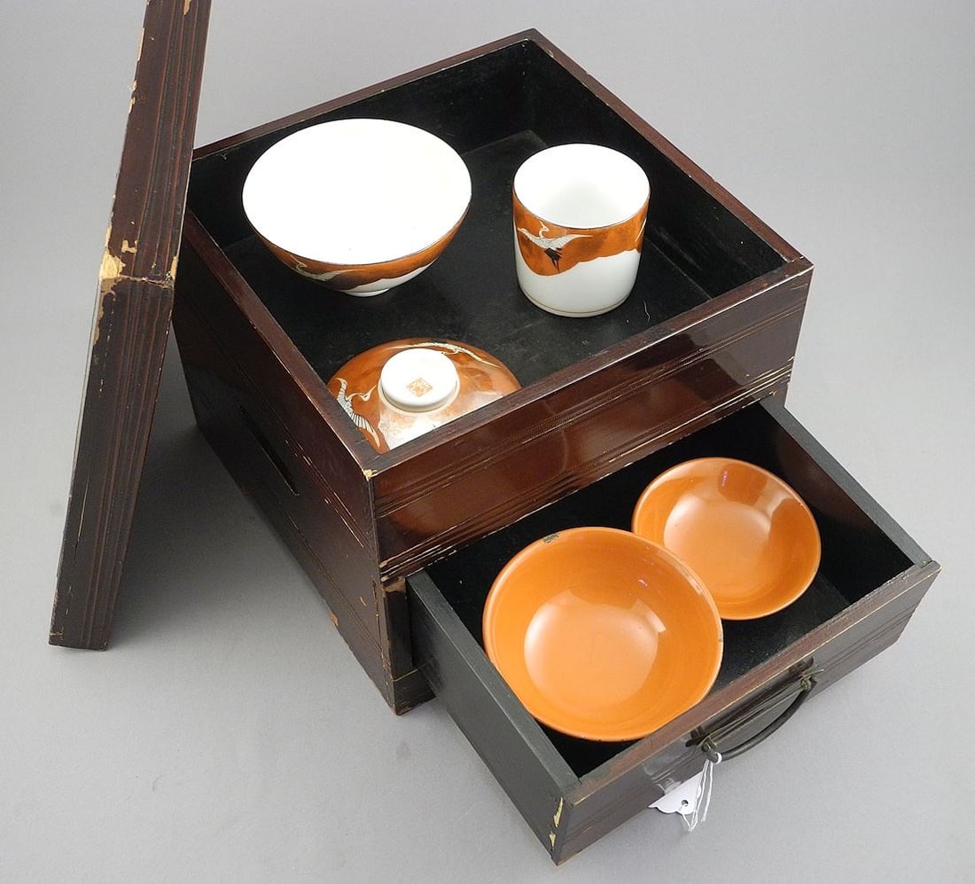 Japanese Child's Dish Set in Lacquer Box, 6 5/8 x 8 5/8 x 8 3/4".: Japanese Child's Dish Set in Lacquer Box, 6 5/8 x 8 5/8 x 8 3/4".
