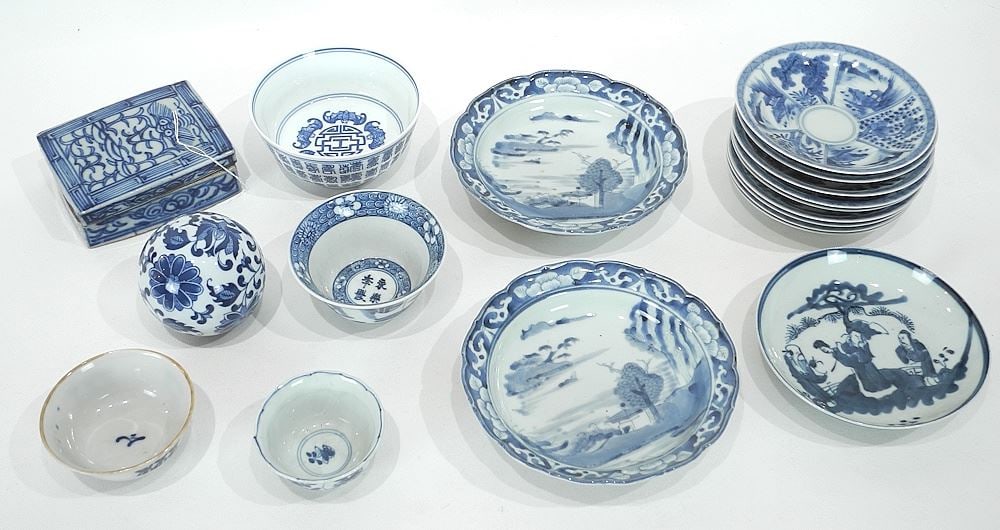 Collection of Chinese Blue & White Porcelain Saucer Dishes/Dishes/Box/ Ball.: Collection of Chinese Blue & White Porcelain Saucer Dishes/Dishes/Box/ Ball.