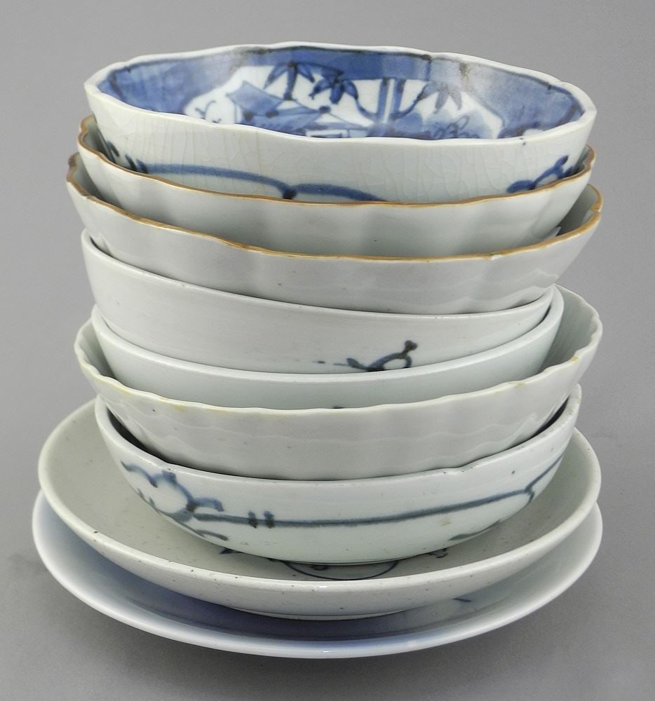 Nine Japanese Blue & White Porcelain Bowls & Dishes, 5 1/2 - 6 3/4" diam.: Nine Japanese Blue & White Porcelain Bowls & Dishes, 5 1/2 - 6 3/4" diam.