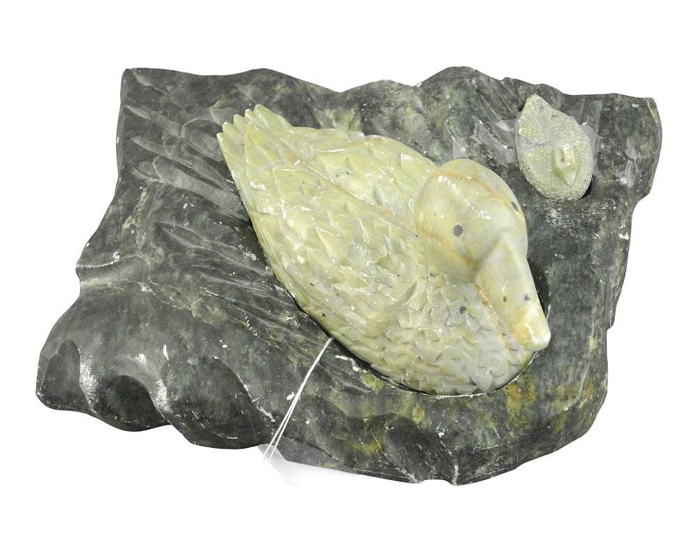 Inuit Stone Diorama signed (Fred) Iyak (Trimble), 3 5/8 x 6 1/2 x 7 3/4", "Duck & Ducks".: Inuit Stone Diorama signed (Fred) Iyak (Trimble), 3 5/8 x 6 1/2 x 7 3/4", "Duck & Ducks".