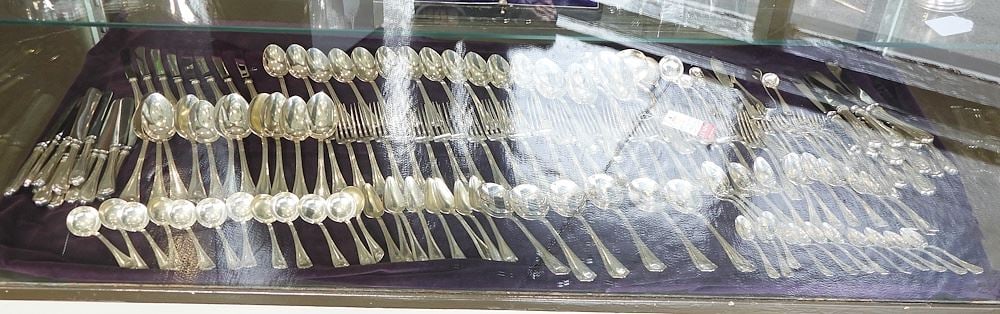 12 Place Settings Birks Sterling Silver Flatware, Solid 4986g, Loaded 2089g. (1 of 9)