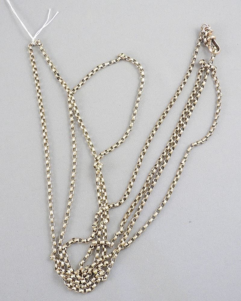 9K Gold Old Fashion Semi-Facetted Oval Link 59" Chain, 19 grams.: 9K Gold Old Fashion Semi-Facetted Oval Link 59" Chain, 19 grams.