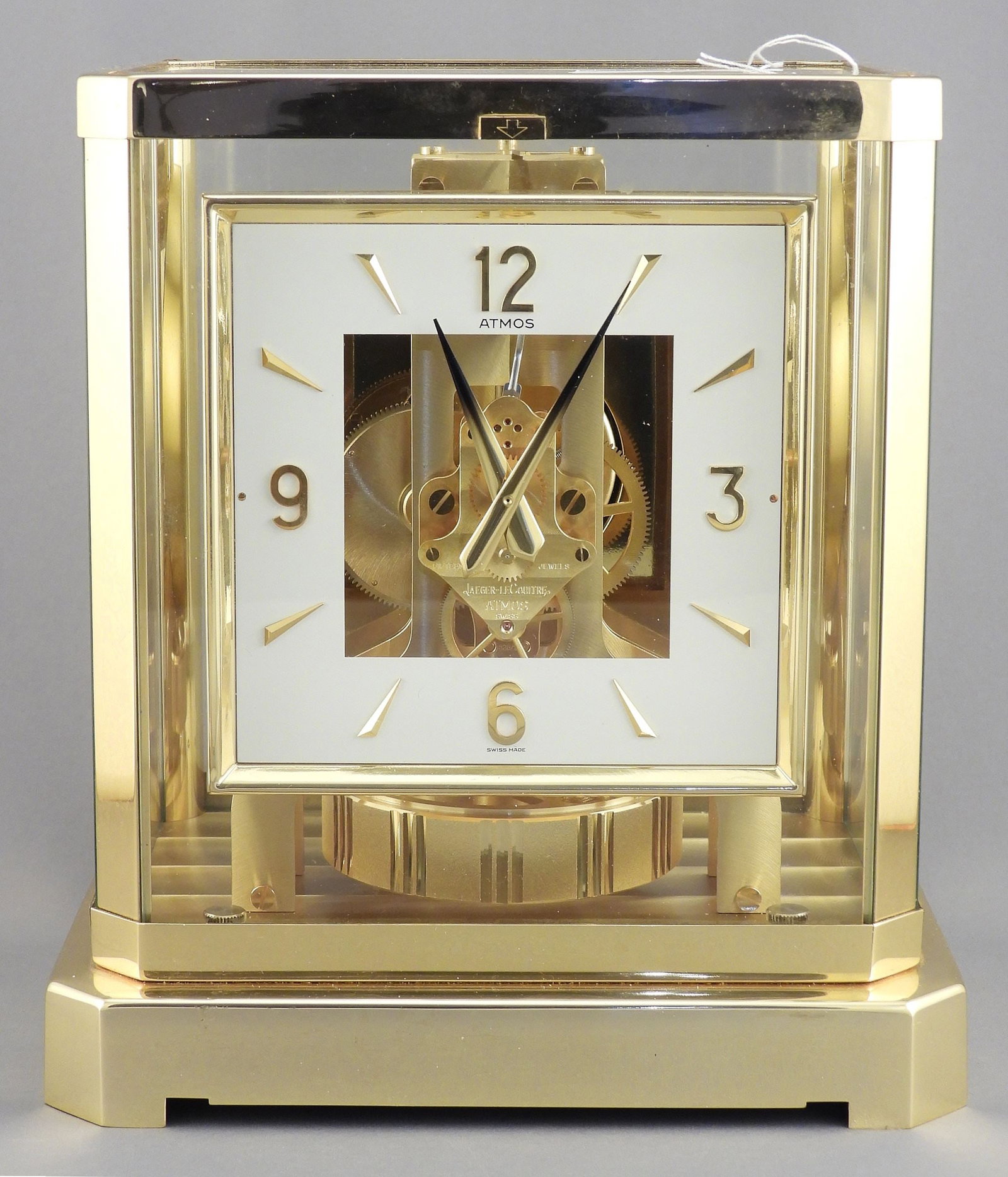Jaeger LeCoultre Atmos Clock #560462 , 9 1/8 x 8 1/4 x 6 1/4" (requires service). (1 of 5)