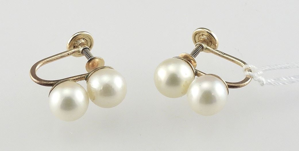 14K Double Cultured Pearl Earrings. (1 of 2)