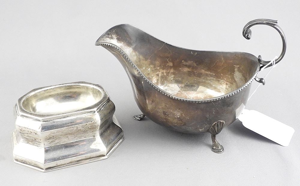 Hallmarked Silver Open Salt & Sauce Boat, 204g. (1 of 4)