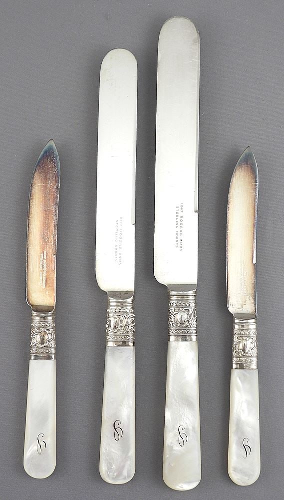 18 Rogers Bros. MOP Handled & Sterling Ferrule Knives in 3 Sizes (8+8+2), 6 3/8-9 1/8"L. (1 of 4)