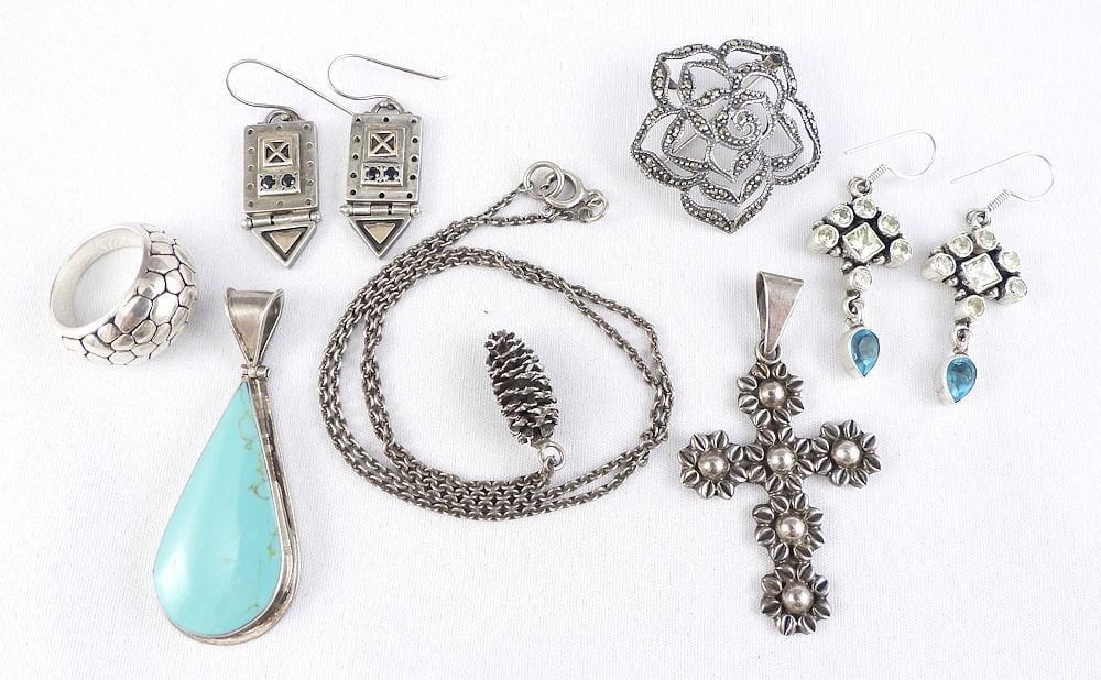 Collection of Sterling Silver Jewelry (marked variously), TW 66g. (1 of 2)