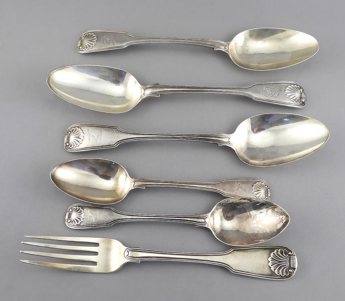 Six Pieces Georgian Silver Flatware, 434g. (1 of 4)