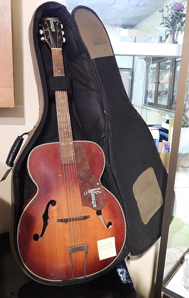 C.1930/40's S.S.Stewart Arch Top Acoustic Guitar 7000 Series, 42 1/4" L w/Soft Case (as found). (1 of 3)
