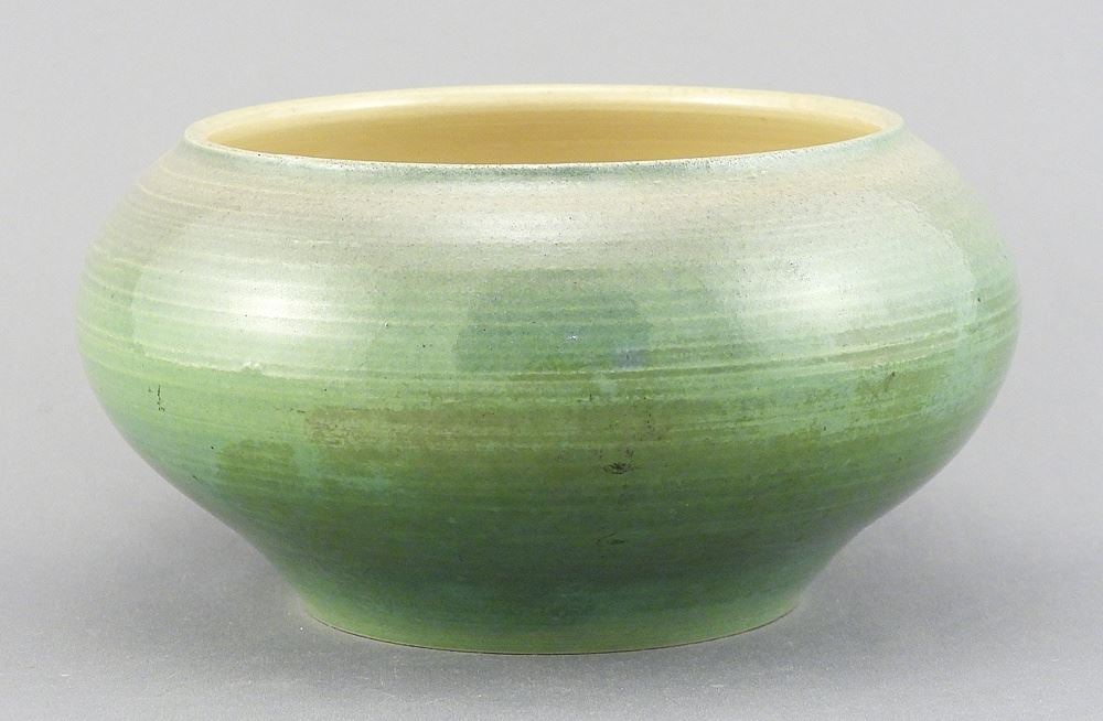 University of Saskatchewan Ceramic Department Pottery Bowl, 3 x 5 5/8" Diameter.: University of Saskatchewan Ceramic Department Pottery Bowl, 3 x 5 5/8" Diameter.