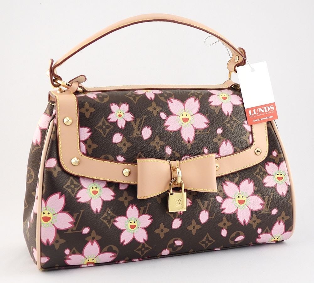 Faux Takashi Murakami Cherry Blossom Sac Retro. (1 of 8)