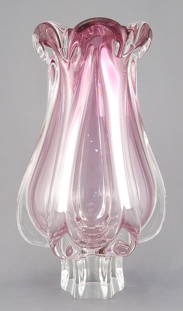 1960's Pink Art Glass Centerpiece, 12 3/8"h.: 1960's Pink Art Glass Centerpiece, 12 3/8"h.