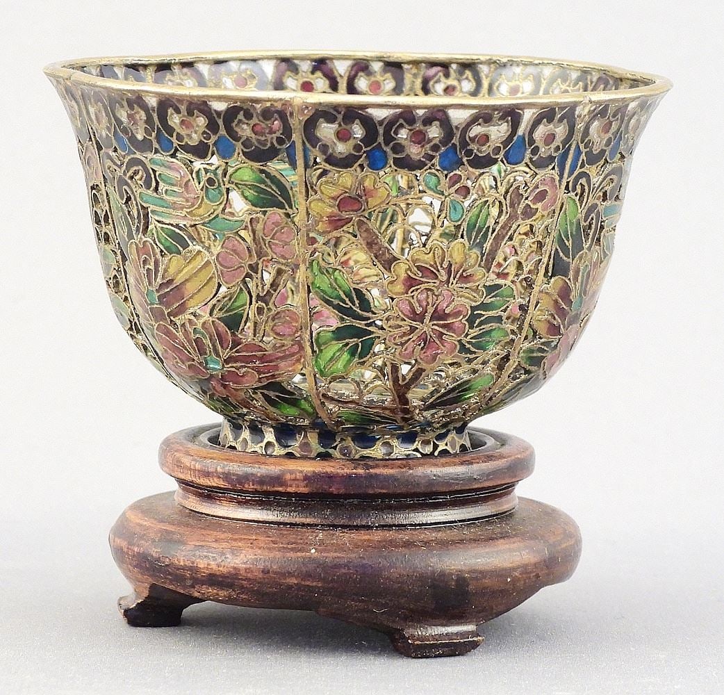 Chinese Plique a Jour Enamel Open Work Wine Cup (1 7/8 x 3 1/8" diam) with Stand. (1 of 4)