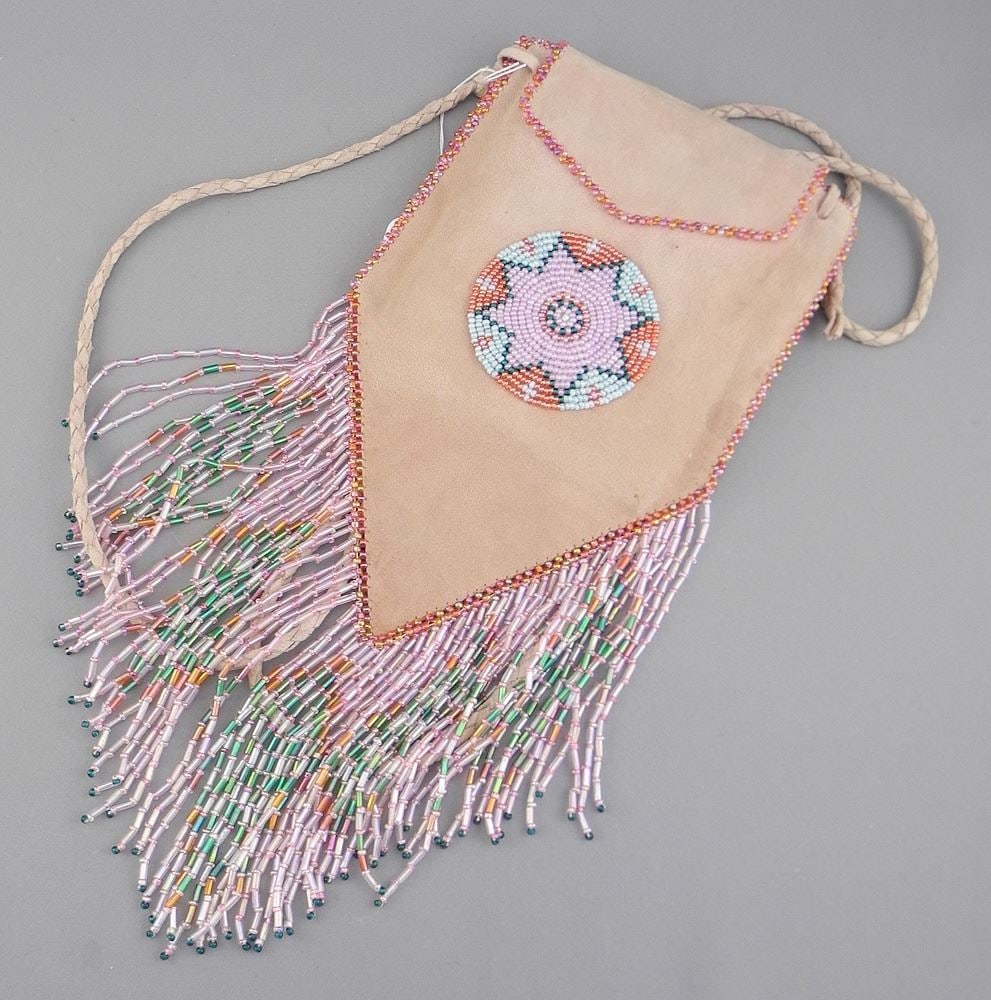Beaded Doe Skin Ladies Purse, 11 3/4 x 5".: Beaded Doe Skin Ladies Purse, 11 3/4 x 5".