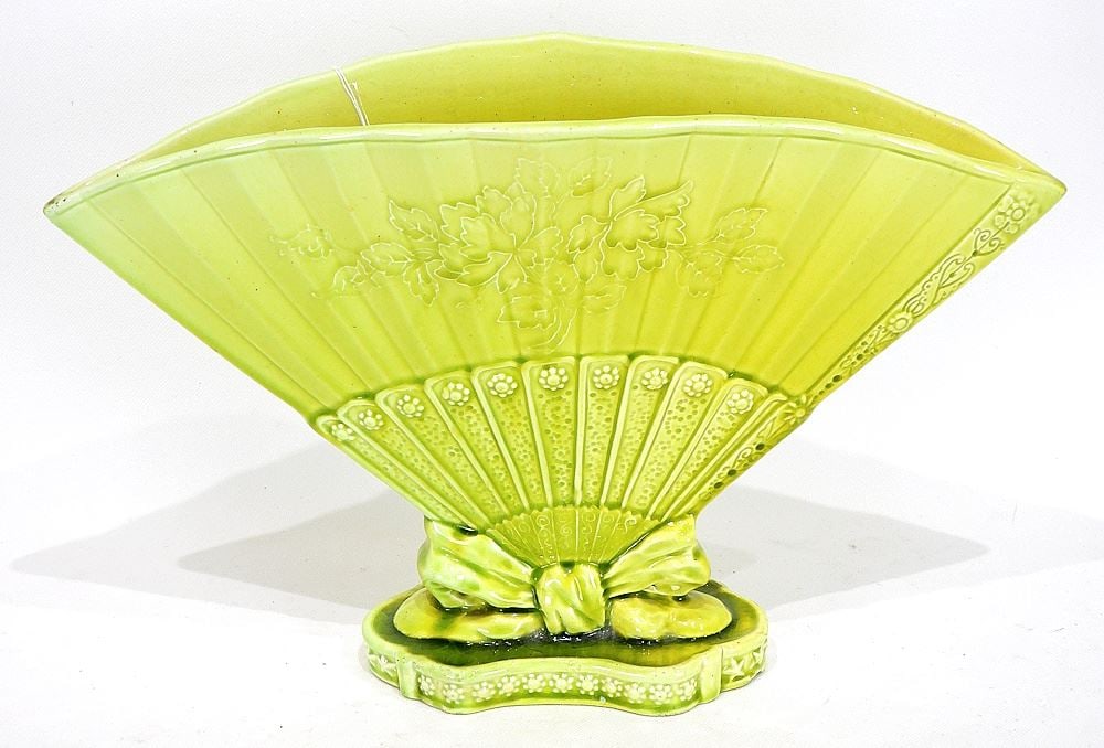 Burmantofts Faience "Fan" Vase, Impressed 1723, 7 3/4"h.: Burmantofts Faience "Fan" Vase, Impressed 1723, 7 3/4"h.
