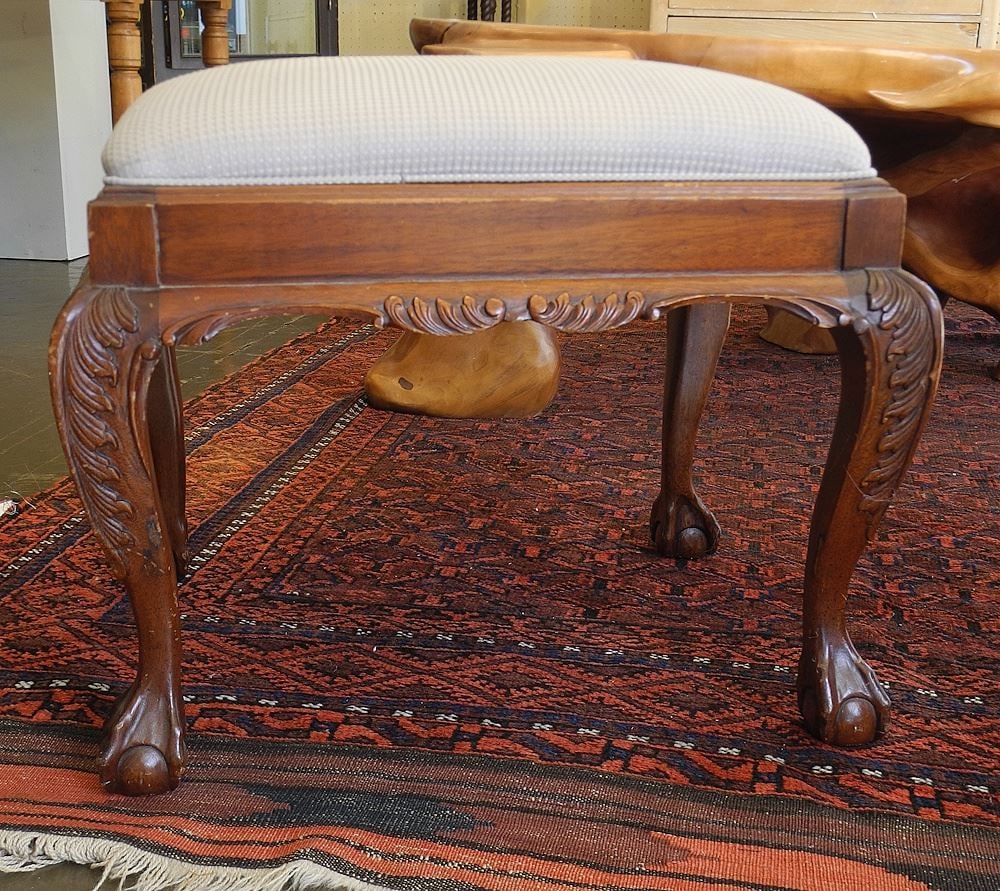 18th C. Style Mahogany Stool, 18 1/2"h.: 18th C. Style Mahogany Stool, 18 1/2"h.