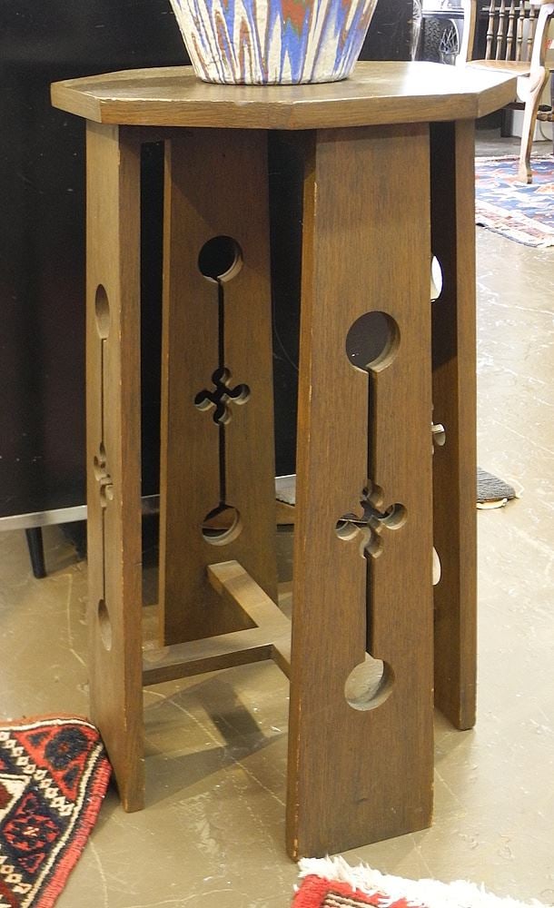 Arts & Crafts Oak Lamp Table, 28"h. (303) (1 of 2)