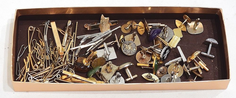 Collection of Cufflinks/Tie Bars/Tie Clips. (1 of 2)