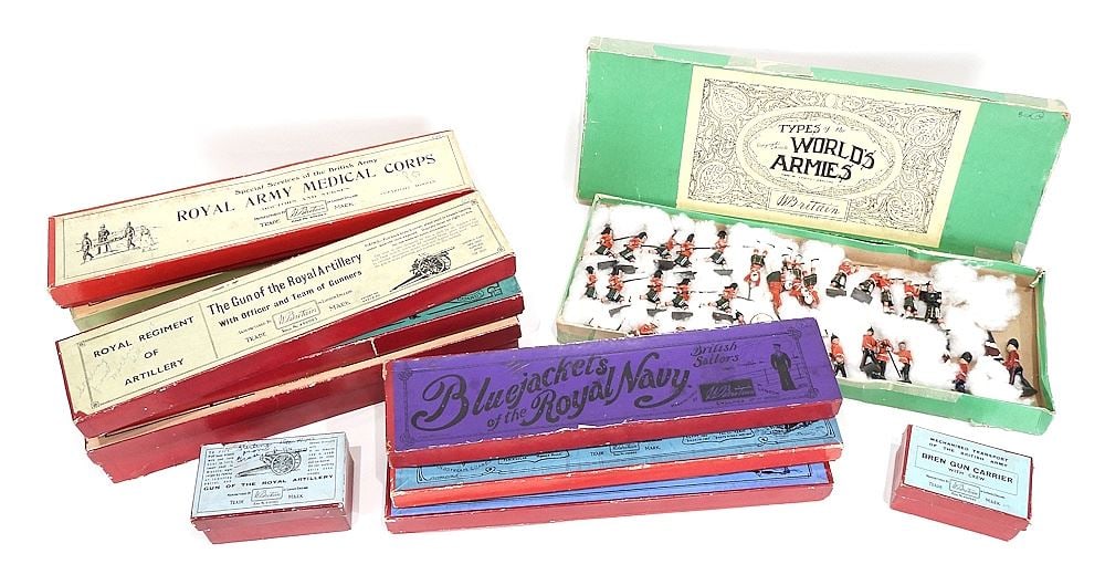 Collectoin of Britain Toy Soldiers & Guns with Original Boxes (13) C. 1940. (1 of 7)