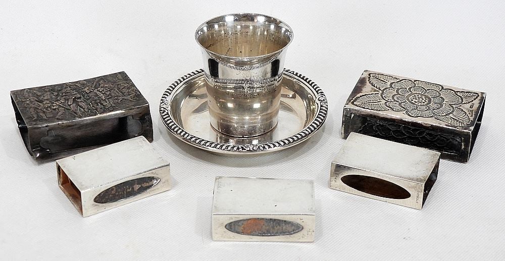 Collection of Sterling Silver Sundries: Thimbleful/Dish/Match Safe , 160g. (1 of 1)